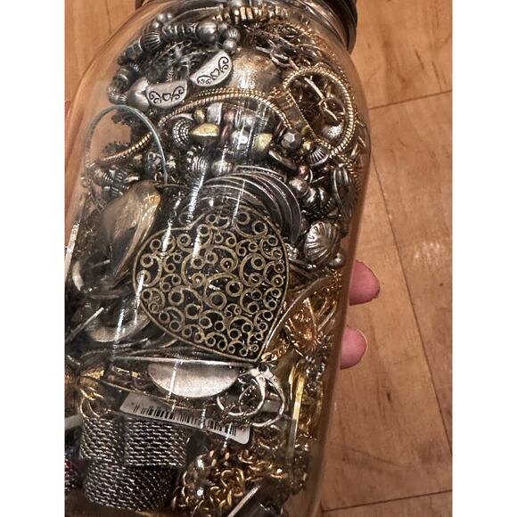 Mystery Jewelry Jar - Mixed Metals Silver Gold 55 Pieces - Picture 12 of 13